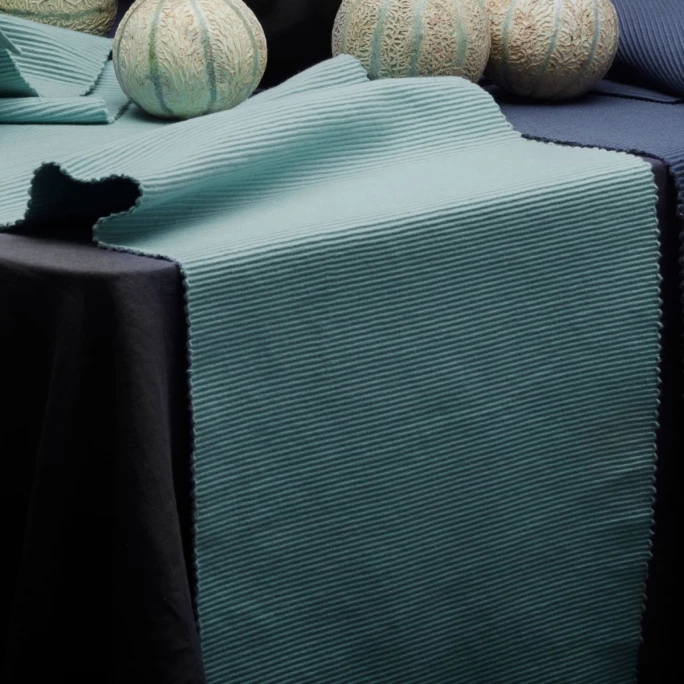 Neu 🧨 Linum Uni Tischläufer - 45x150 Cm - Helles Eisgrün A13 ❤️ 5 Neu 🧨 Linum Uni Tischläufer - 45x150 Cm - Helles Eisgrün A13 ❤️ – Bild 3